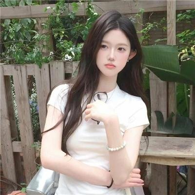 烈焰红唇